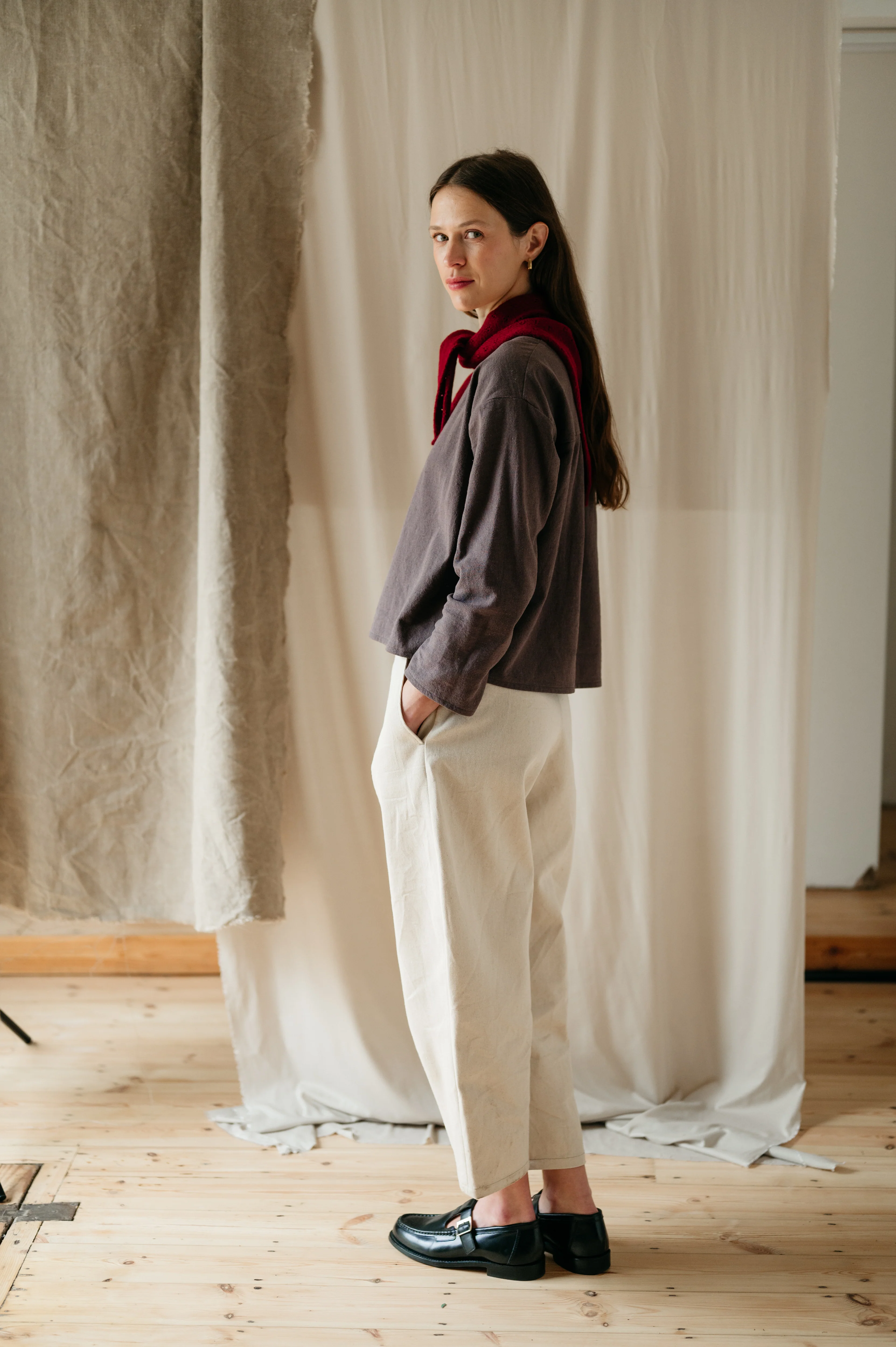 Atwin The Label - The Barrel Leg Trousers In Ecru Denim - Image 3