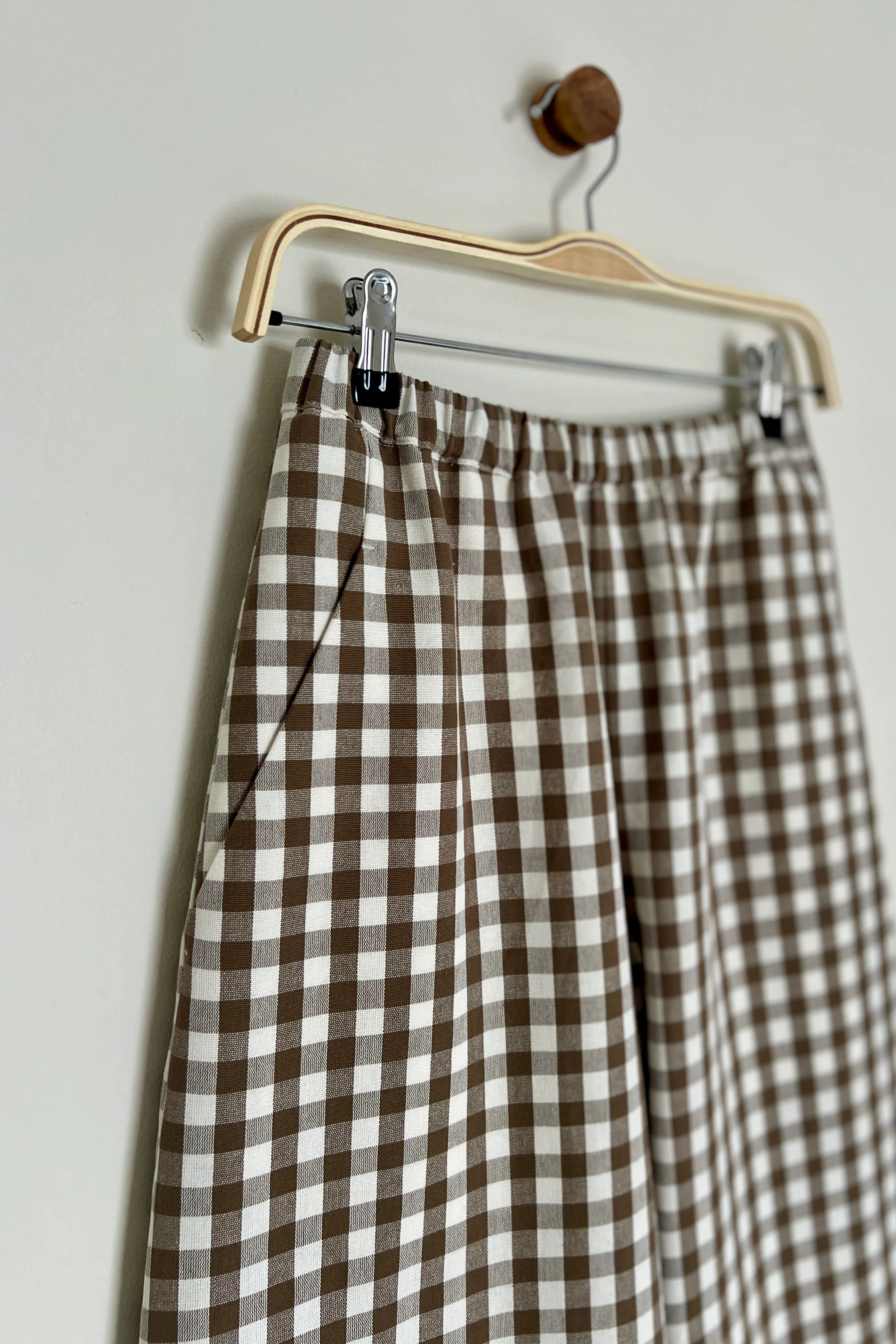 Atwin The Label - The Wide Leg Trousers In Brown Cotton Gingham - Image 5